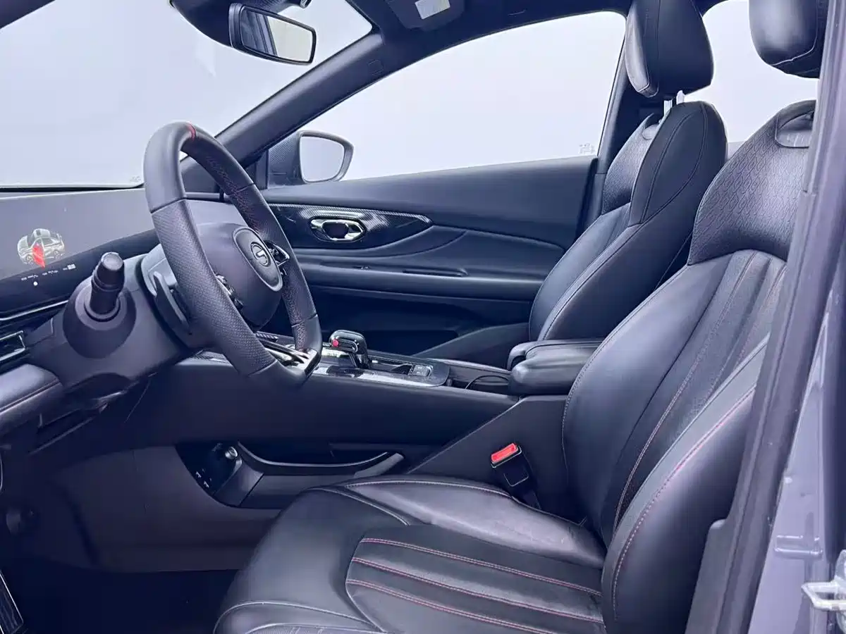 GAC Trumpchi Trumpchi Emkoo 2023 270T DCT J16 Edition фото 5