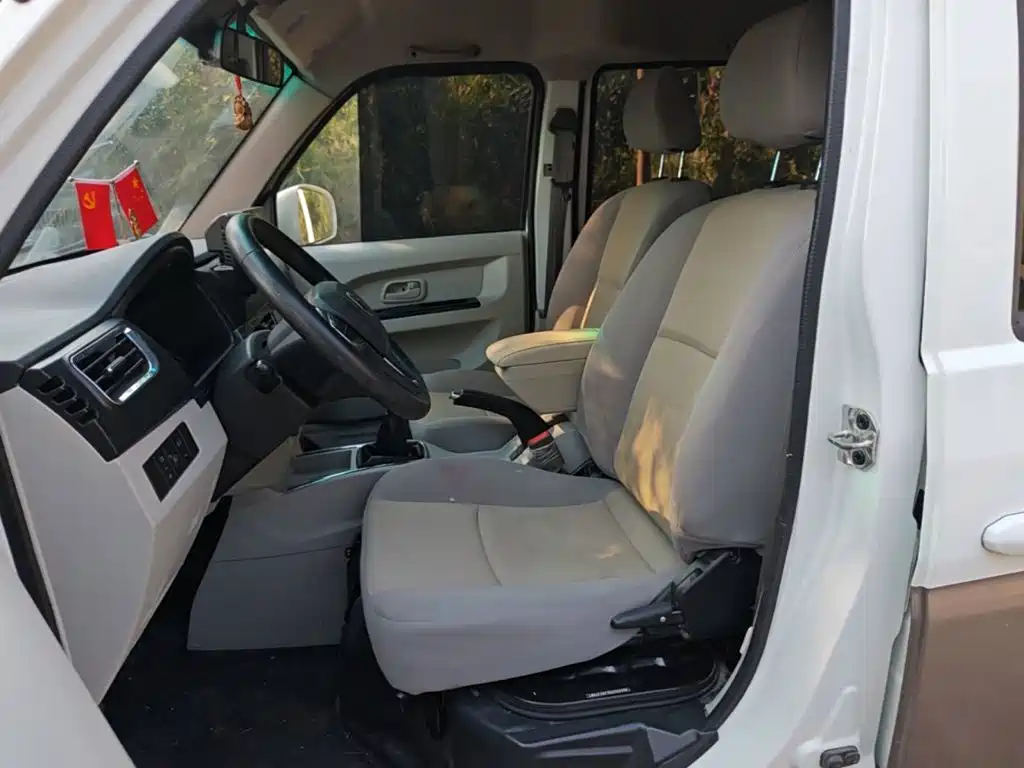 Jinbei Little Sea Lion X30 2025 2024 1.5L Wealth Coach 5/6/7 Seater