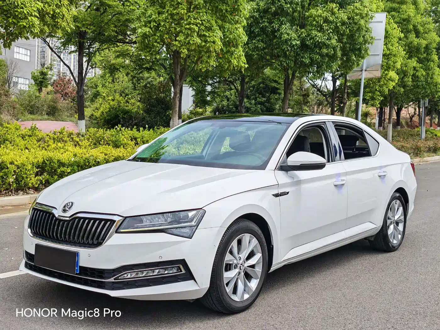 Škoda Superb 2021 TSI280 DSG Comfort Edition