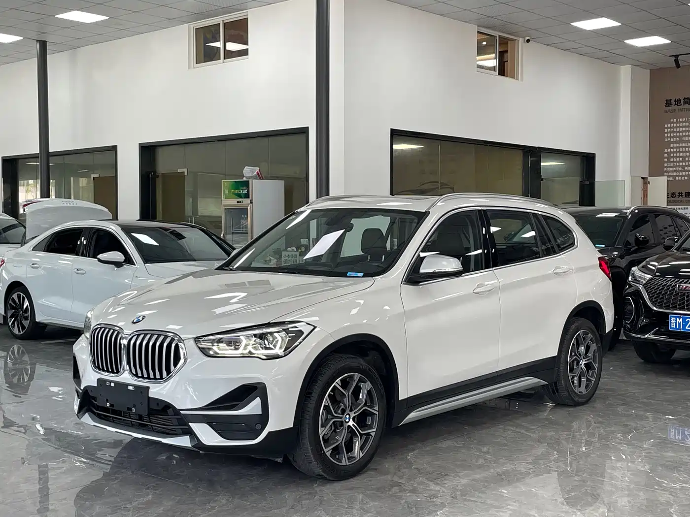 BMW X1 2022 sDrive20Li Premium