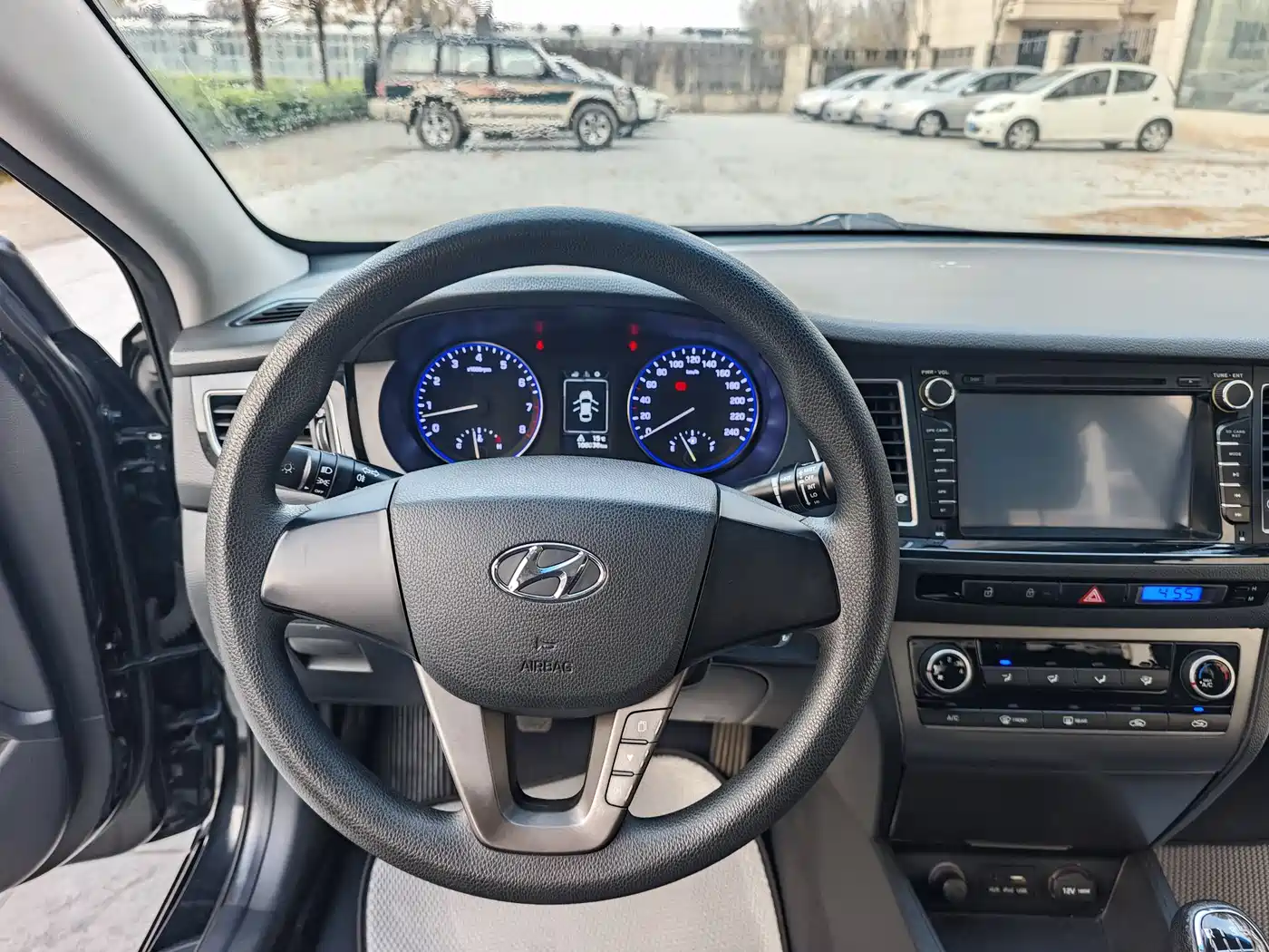 Hyundai Mistra 2014 1.8L Manual Comfort GL фото 11