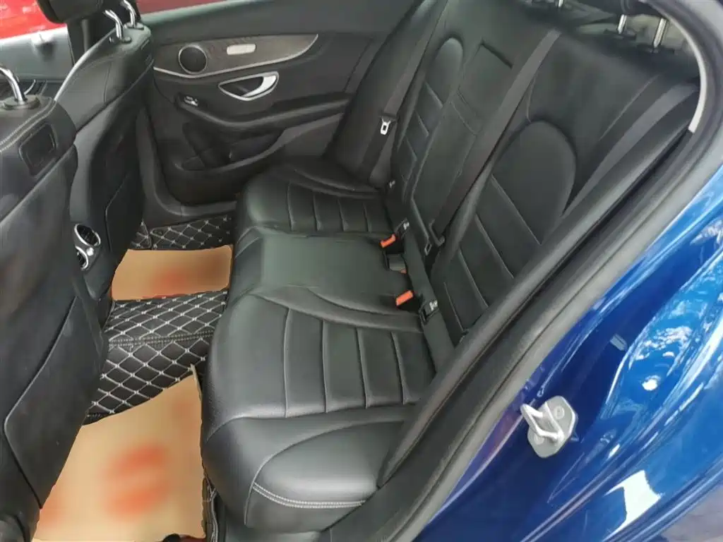 Mercedes-Benz C-Class 2017 C 200 L Sport фото 17