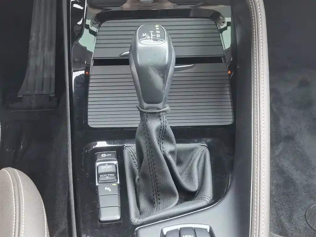 BMW X1 2019 sDrive18Li Premium Model фото 13