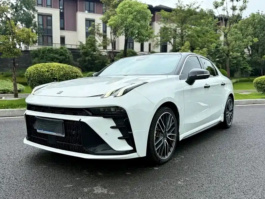 LYNK 03 2023