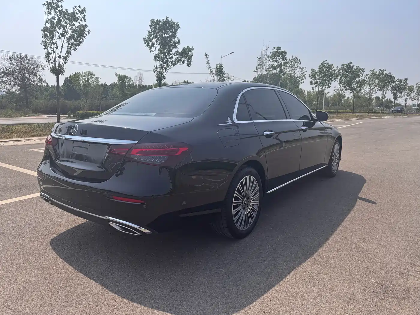 Mercedes-Benz E-Class 2021 E 300 L Fashion фото 4