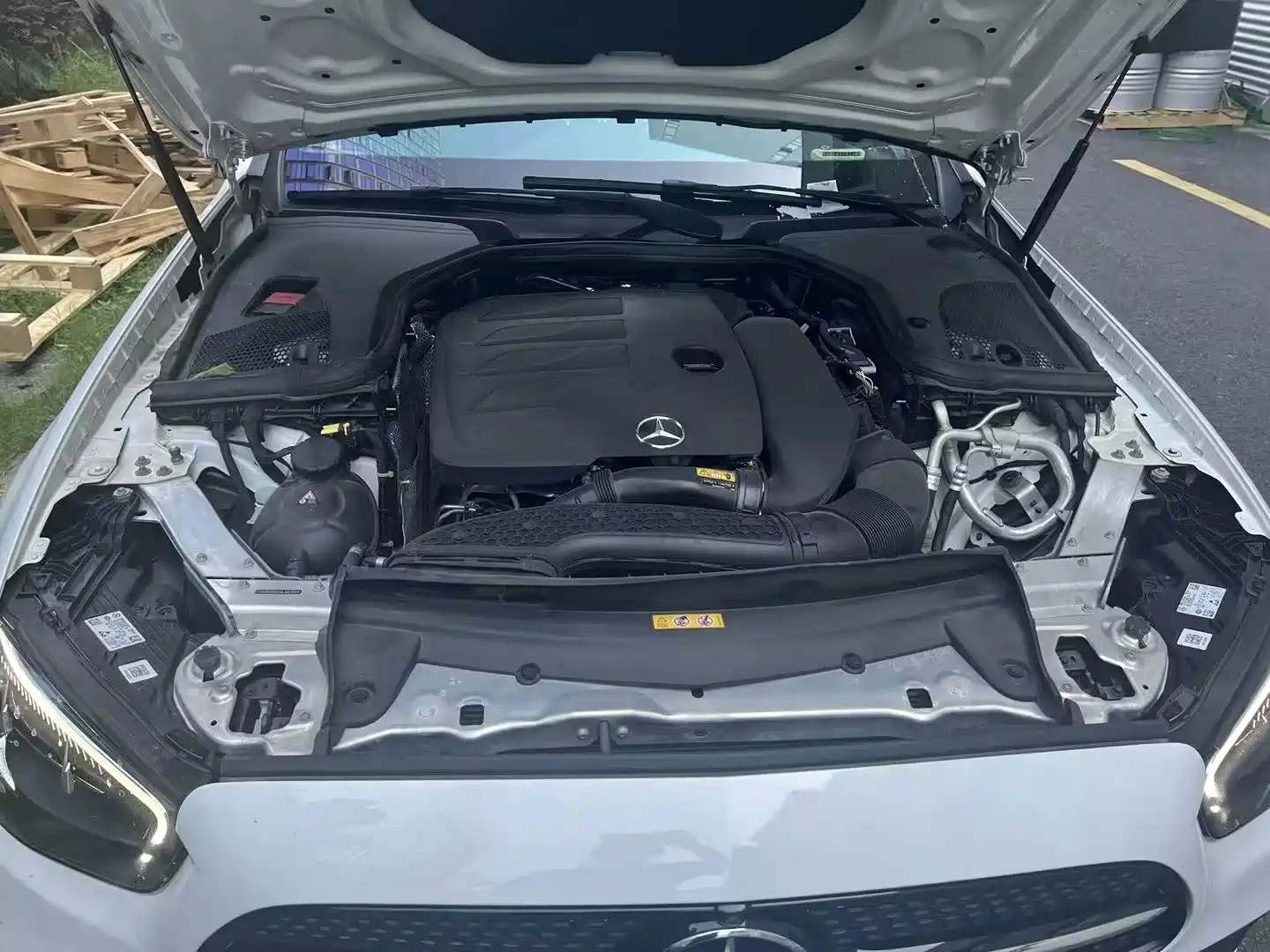 Фото 8 - Mercedes-Benz E-Class