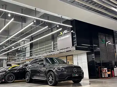 Mercedes-Benz GLC AMG