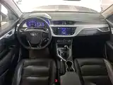 Фото 10 - Geely Vision