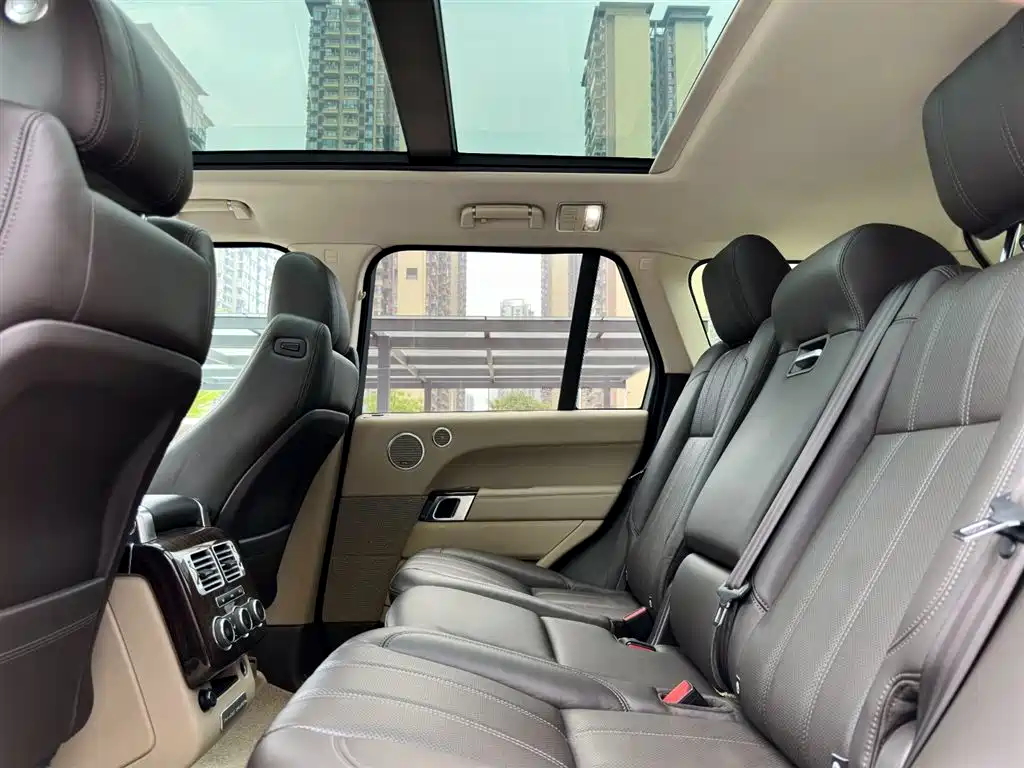 Land Rover Range Rover 2015 3.0 SC V6 Vogue фото 15