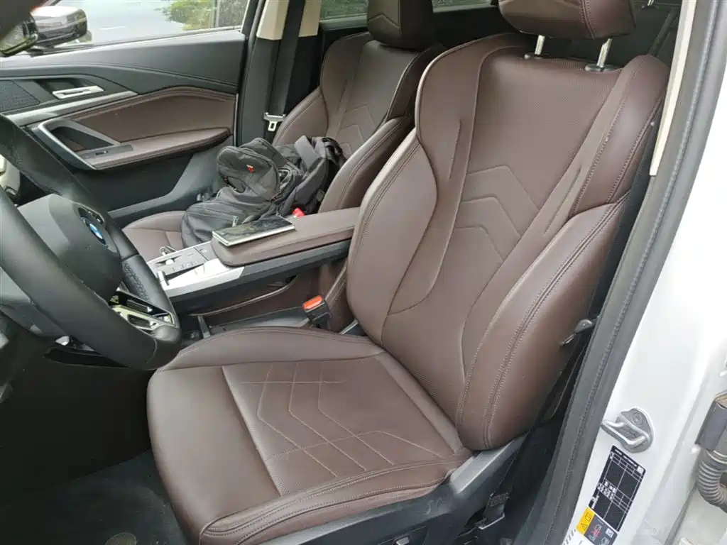 BMW iX1 2023 eDrive25L M Sport Package фото 22