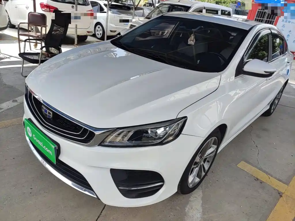 Фото 2 - Geely Binrui