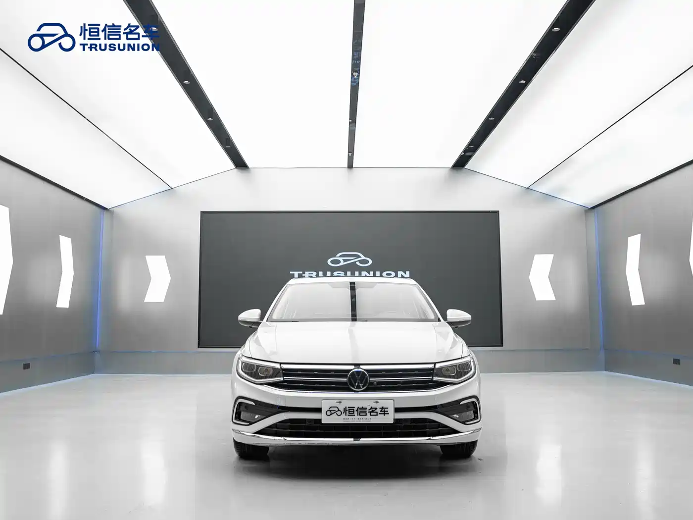 Volkswagen Bora 2023 280TSI DSG Prestige Edition фото 2