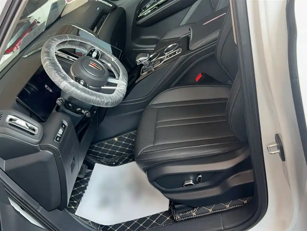 Hongqi HS3 2023 1.5T 2WD Virtue Edition фото 11
