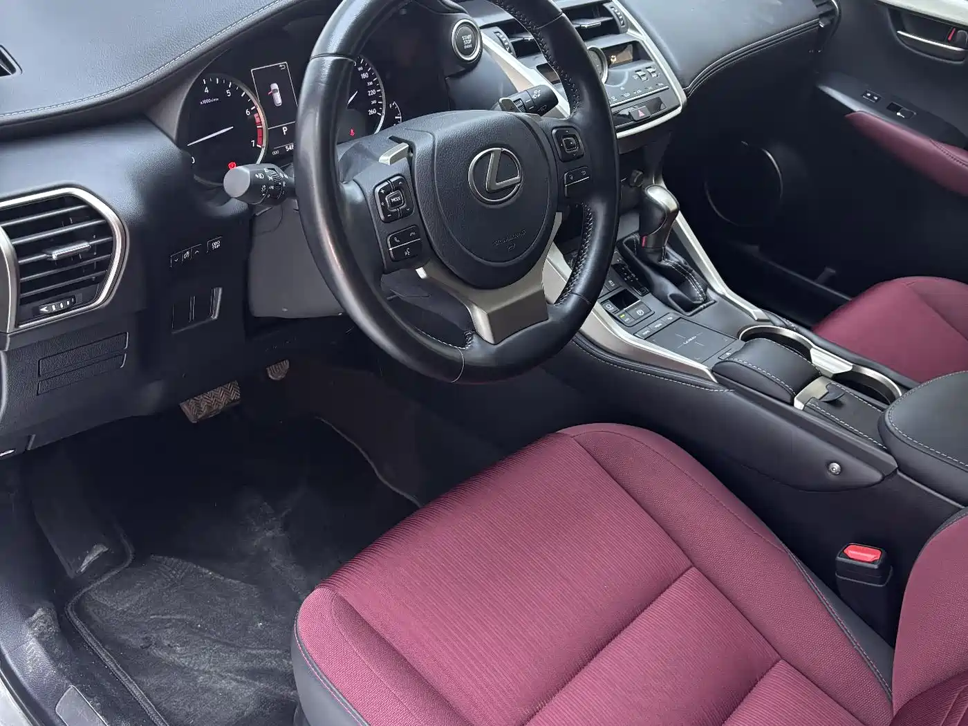 Lexus NX 2020 200 FWD Sharp Edition China VI фото 22