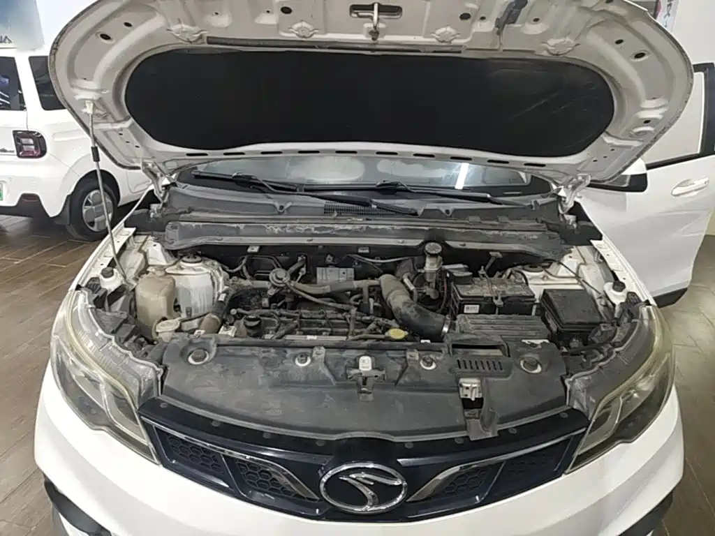 Soueast DX3 2017 2016 1.5T CVT Luxury