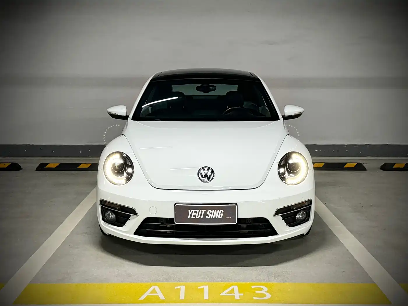صورة 2 - Volkswagen Beetle
