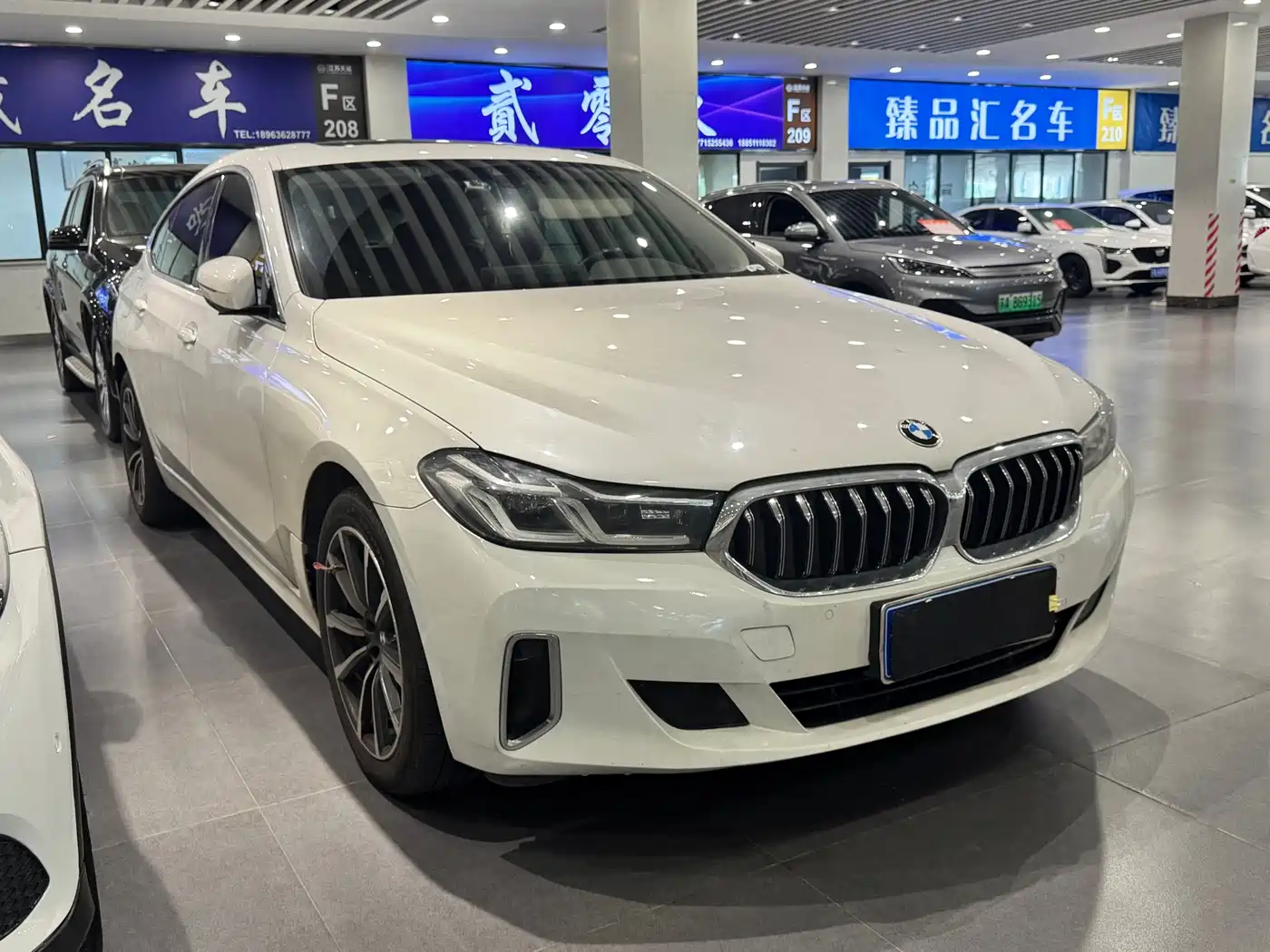 Фото 2 - BMW 6 Series GT