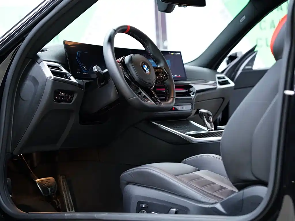 BMW M2 2024 M2 фото 29