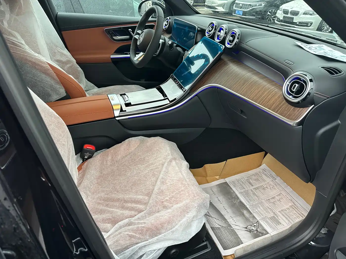 MERCEDES-BENZ GLC