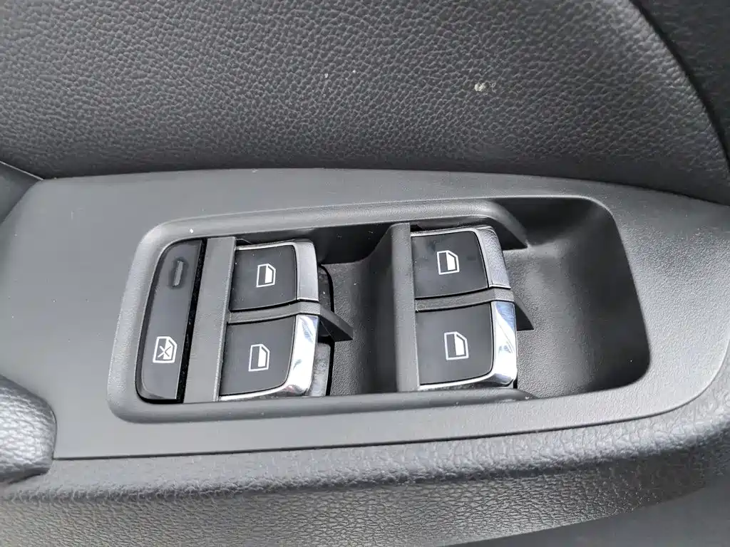 Roewe RX5 2017 2018 20T 2WD Automatic Internet Smart Value