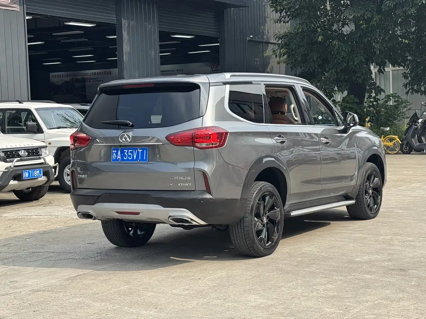 SAIC Maxus D90 2018 2017 2.0T Automatic 4WD Polaris