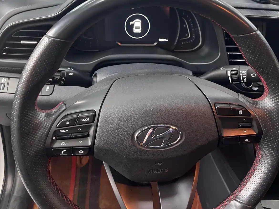 Hyundai Elantra 2020 1.4T DCT Dynamic·Vitality фото 10