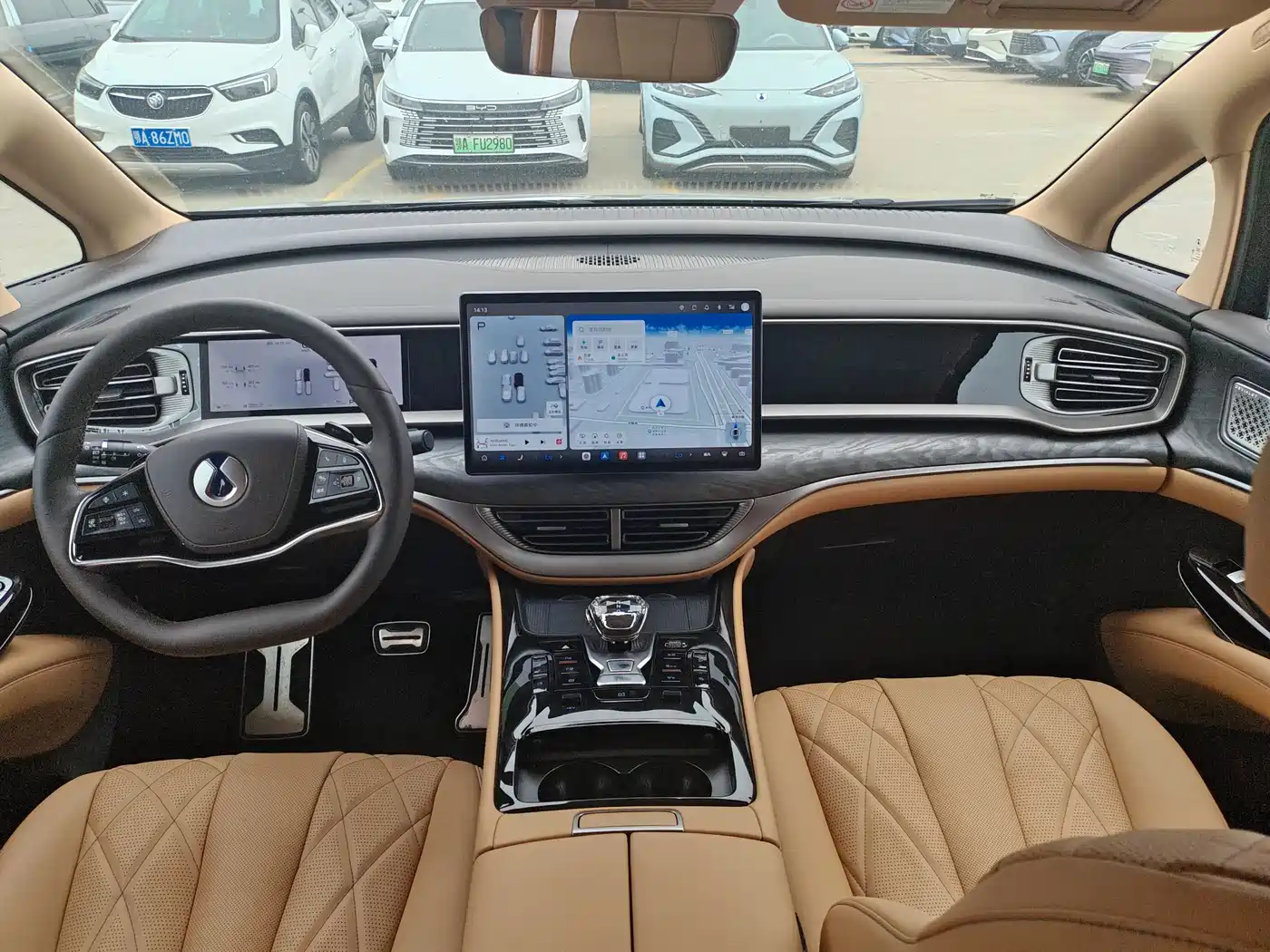Denza D9 2025 DM-i Smart Driving Edition 1020 AWD Flagship фото 13
