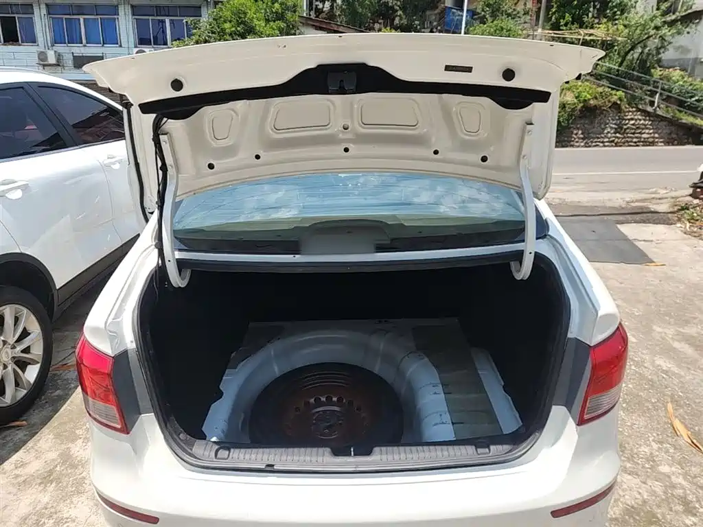 Kia K2 2015 Sedan 1.4L AT GLS фото 19