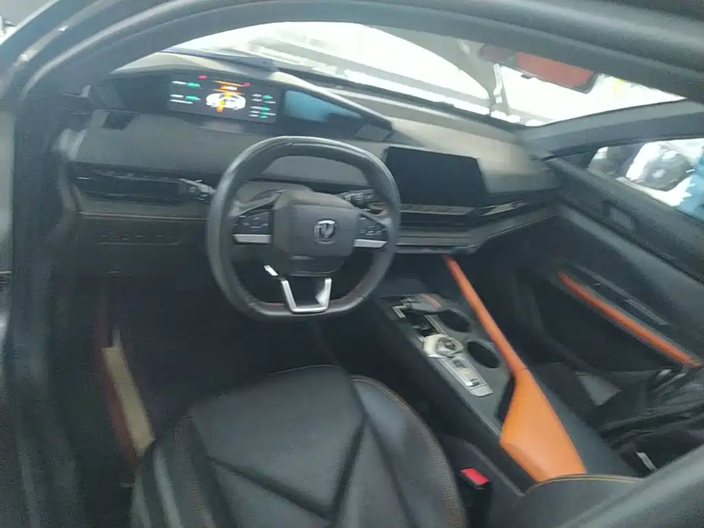 Changan UNI-V iDD 2023 2023 ZhiDian iDD 1.5T 113km Smart Fun Edition