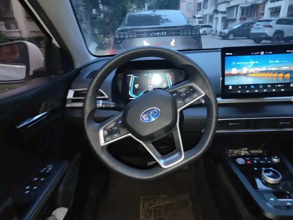 BYD e2 2019 Standard Range Intelligent Comfort фото 7