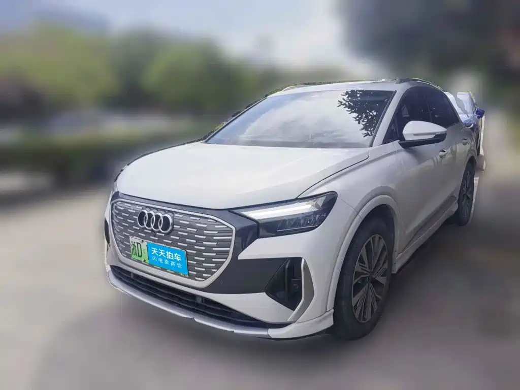 Audi Q4 e-tron, 2024 год