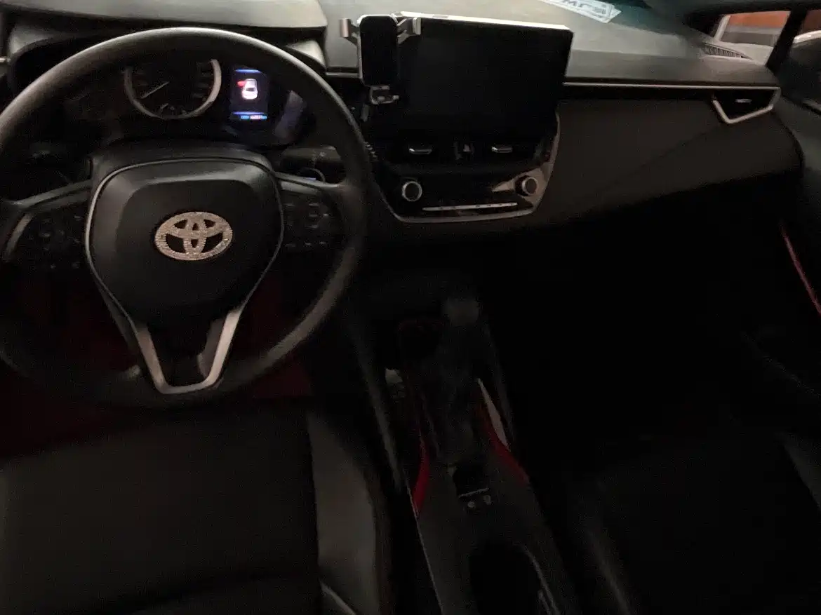 Toyota Levin 2022 185T CVT Sport Edition фото 10