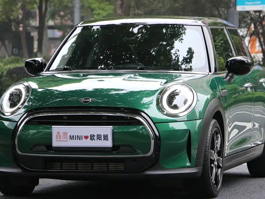 MINI MINI 2024 2023 1.5T COOPER Artist 5-Door