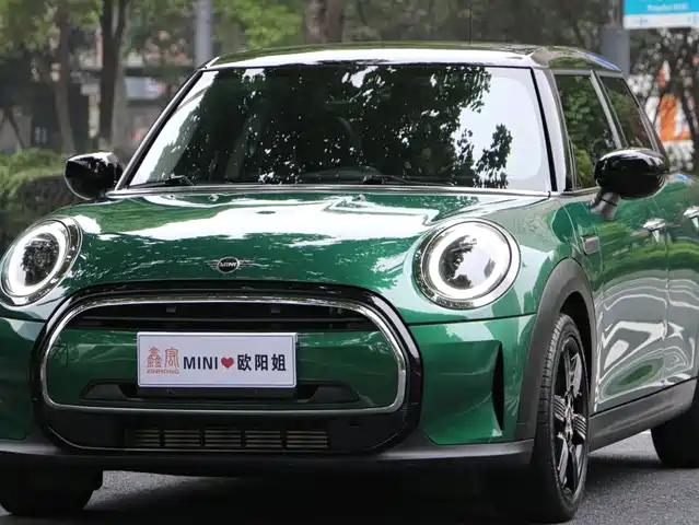 Mini MINI 1.5T COOPER, Артист, пятидверный