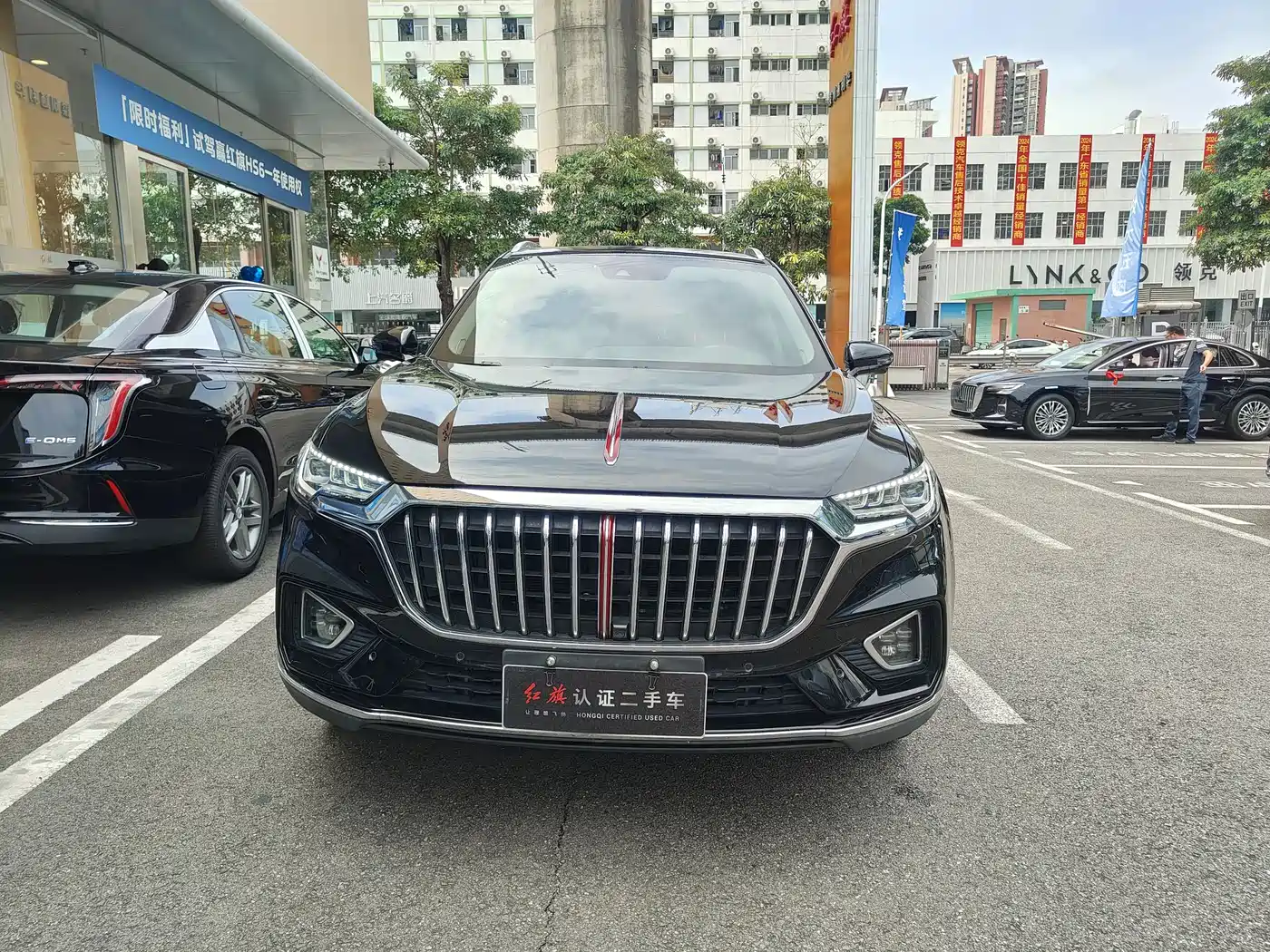 Hongqi HS5 2019 2.0T Smart Connect Enjoy Edition фото 2