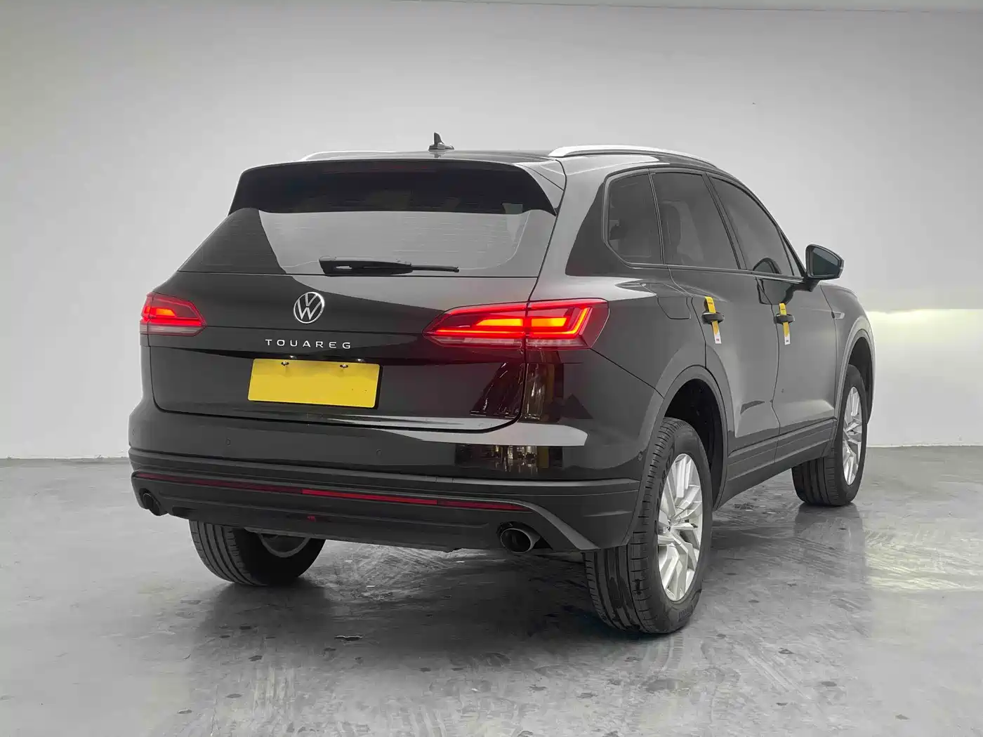 Volkswagen Touareg 2021 2.0TSI Pilot Special Edition фото 6