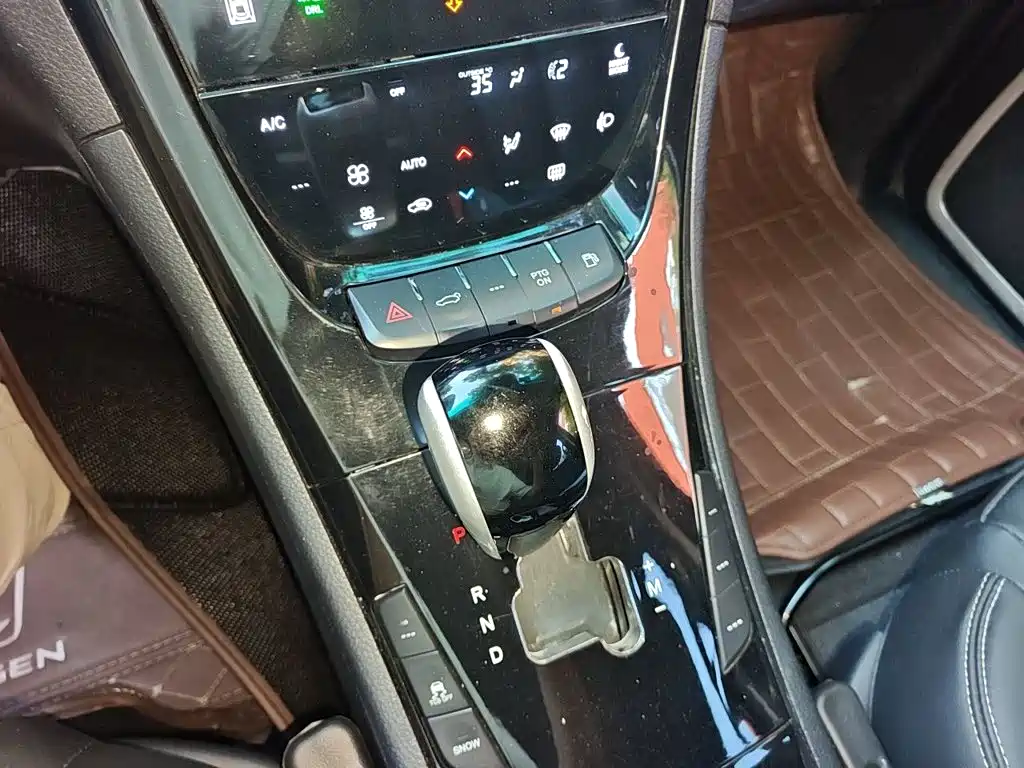 Luxgen Luxgen7 SUV 2014 2014 2.2T 2WD Wisdom Type