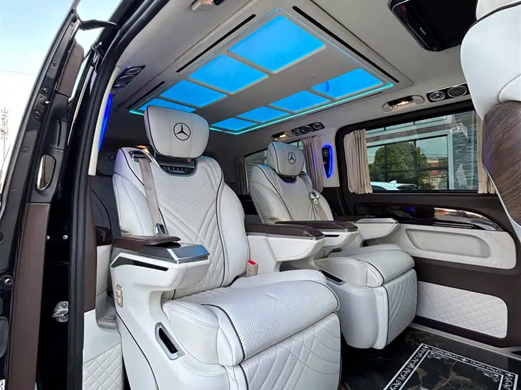 Mercedes-Benz Vito 2021 2.0T Business Edition 7-seater фото 22