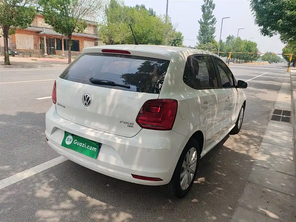 Volkswagen Polo 2018 1.5L Auto Comfort фото 7