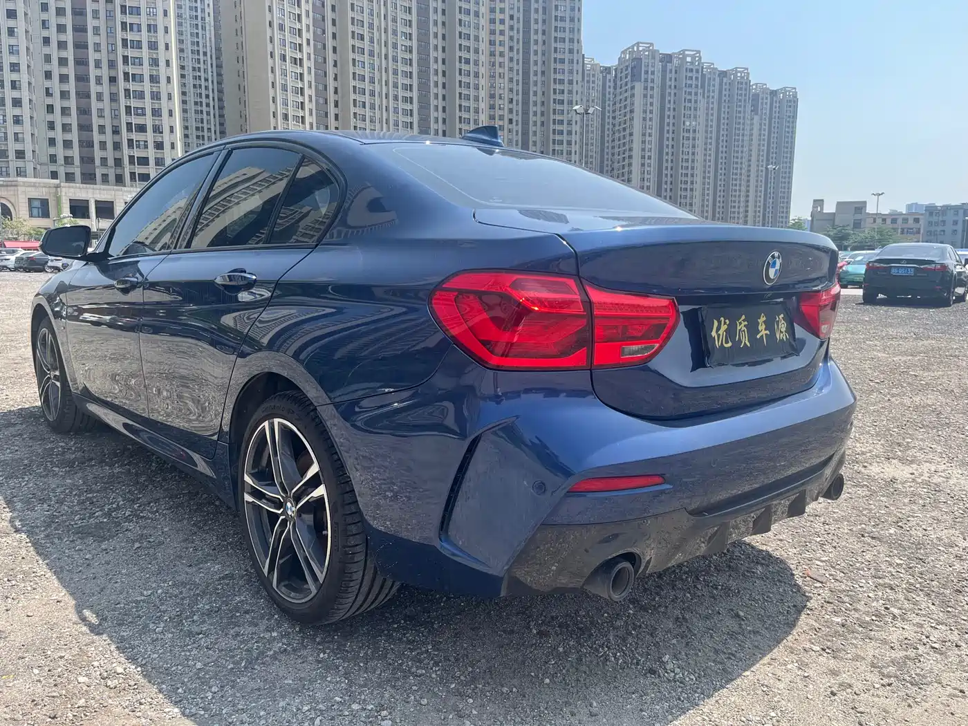 BMW 1 Series 2021 125i M Sport Black Night Edition фото 5