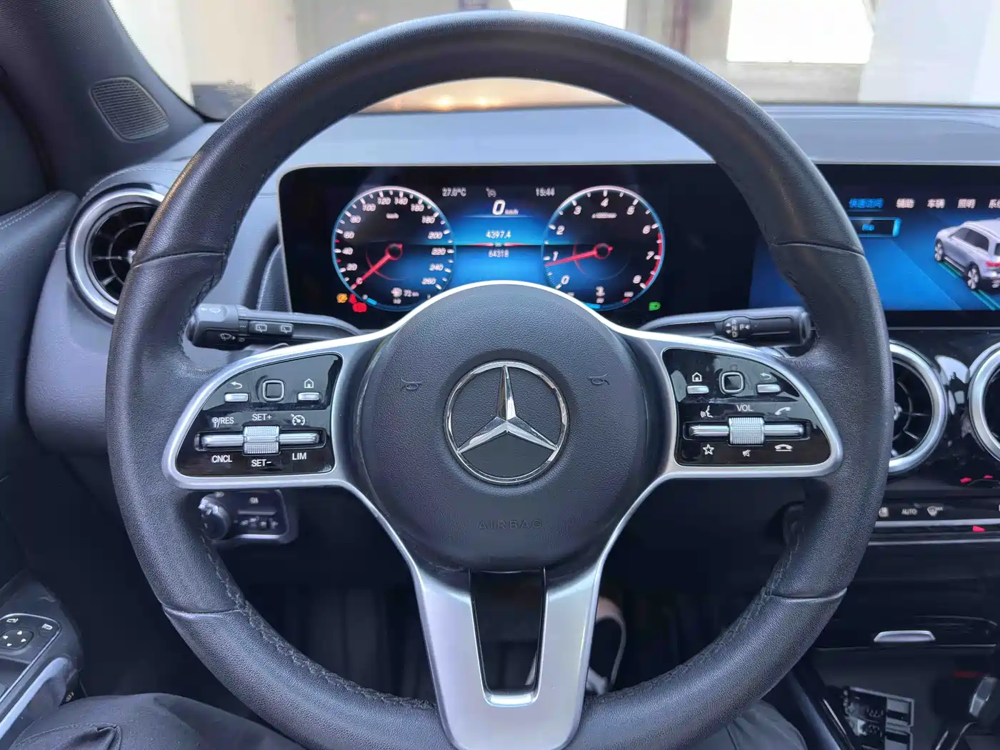 Mercedes-Benz GLB 2020 GLB 180 Dynamic фото 19