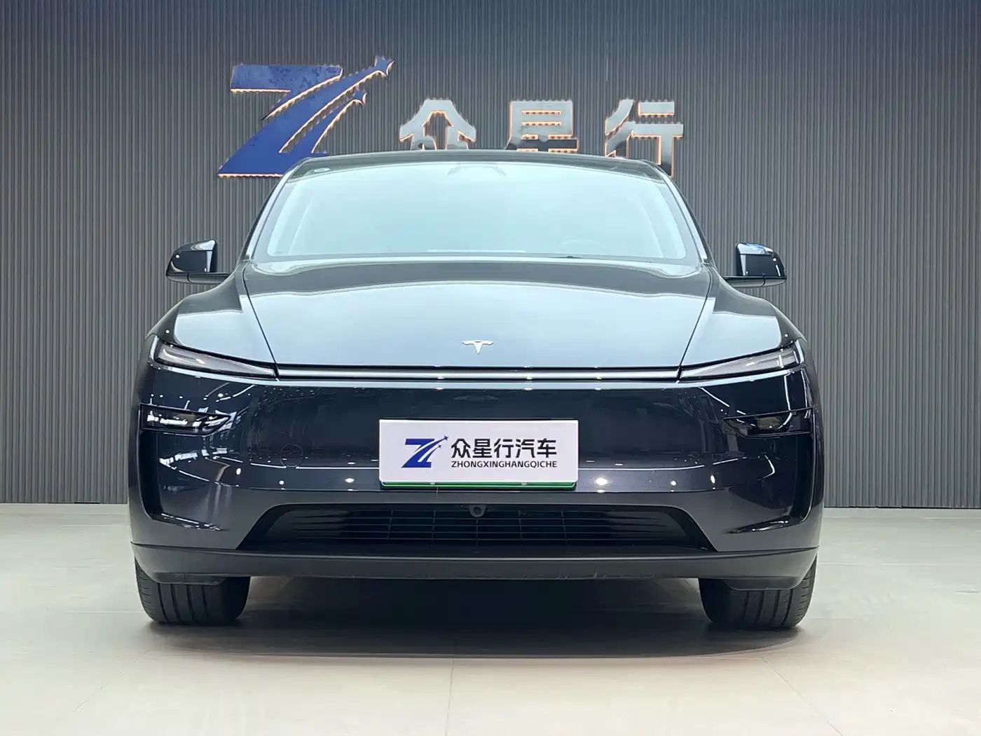 Tesla Model Y 2026 2025 Rear-Wheel Drive