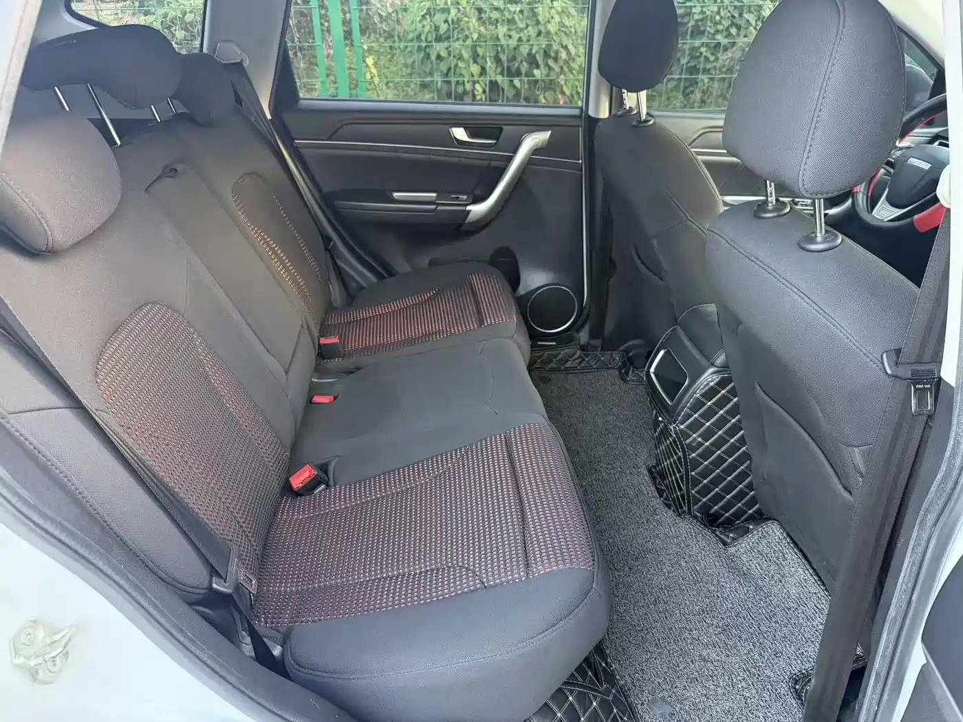 Haval M6 2017 2017 1.5T Manual 2WD Urban