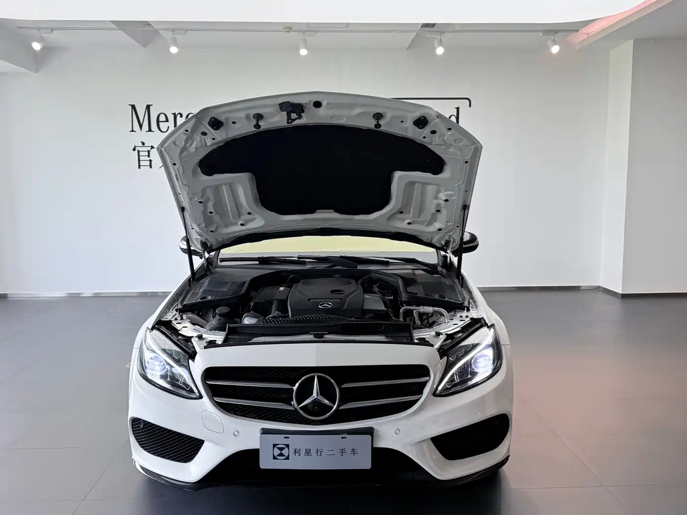 Mercedes-Benz C-Class 2017 C 200 Sport фото 7