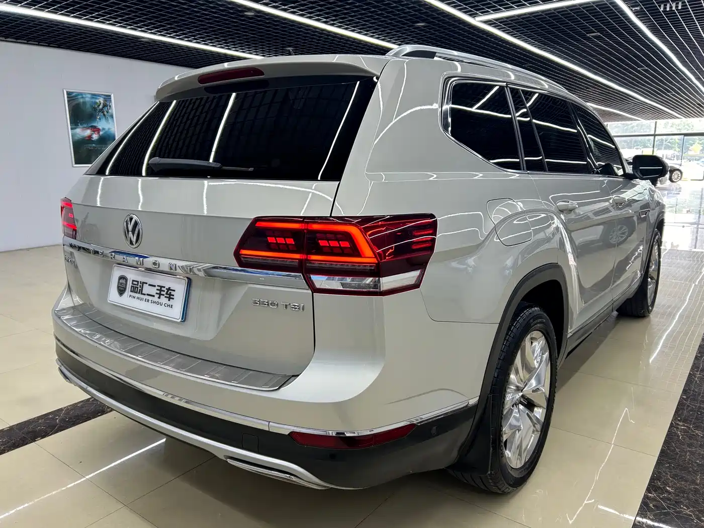 Volkswagen Teramont 2017 330TSI 2WD Flagship Edition фото 6