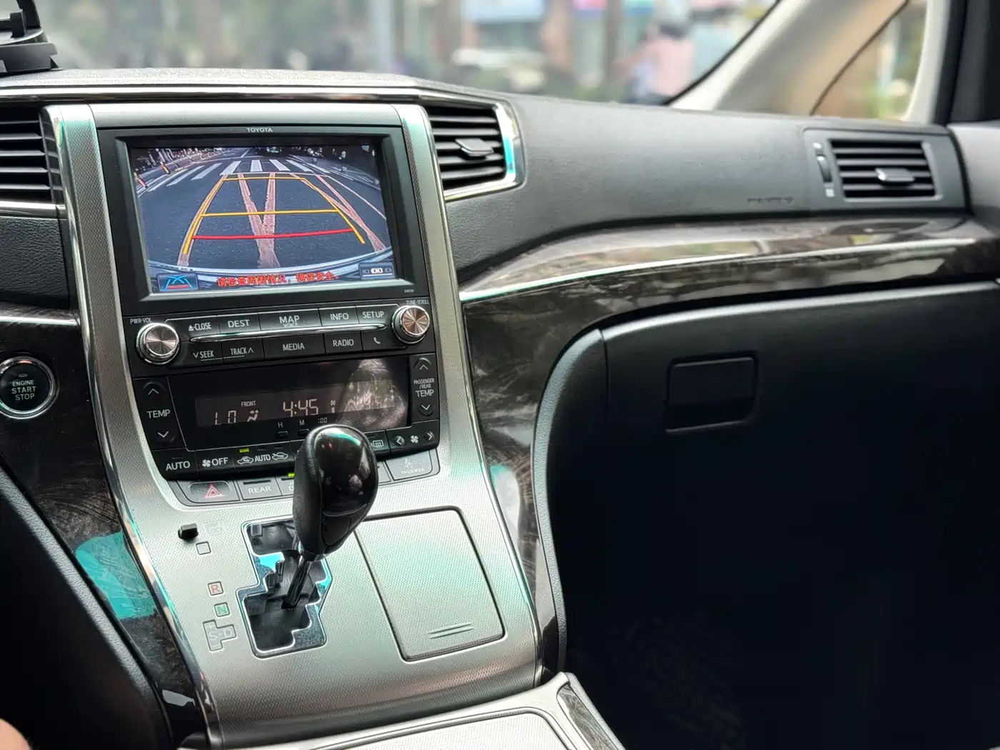 Toyota Alphard 2012 3.5L Premium Edition фото 10