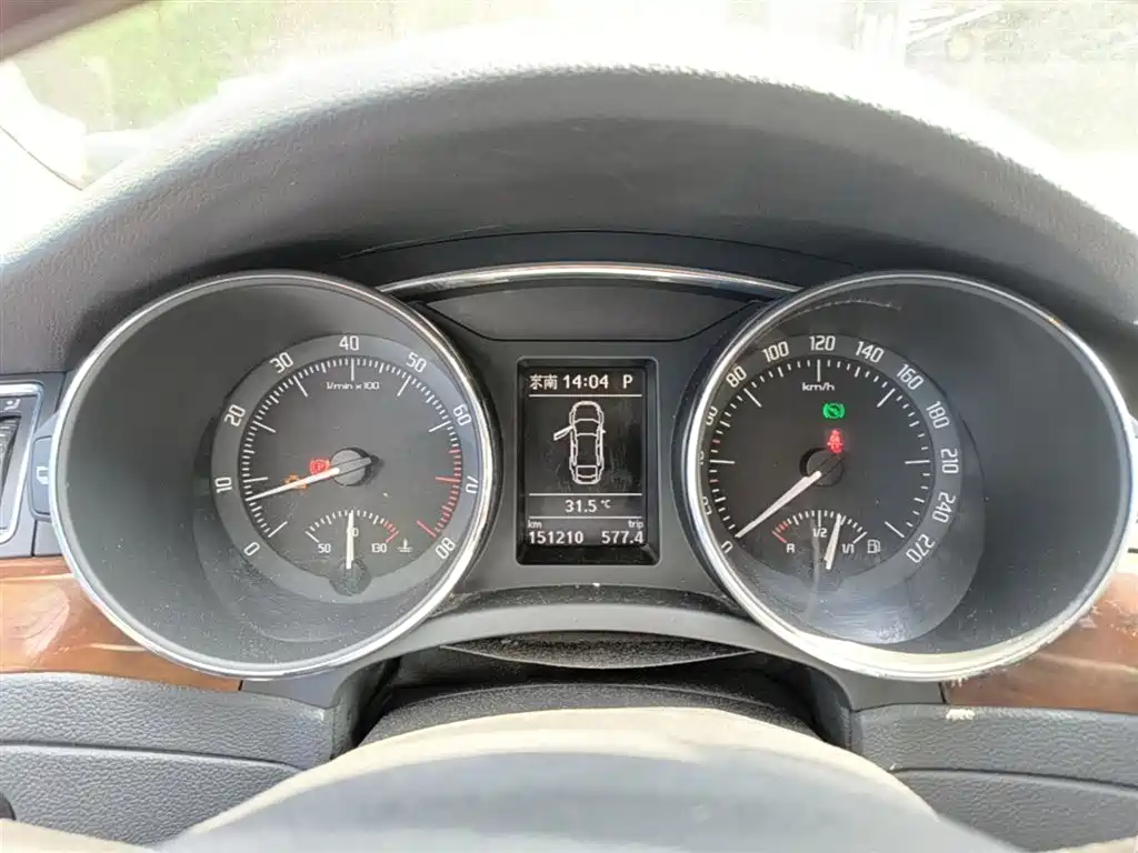 Škoda Superb 2013 2.0TSI DSG Executive Edition фото 12