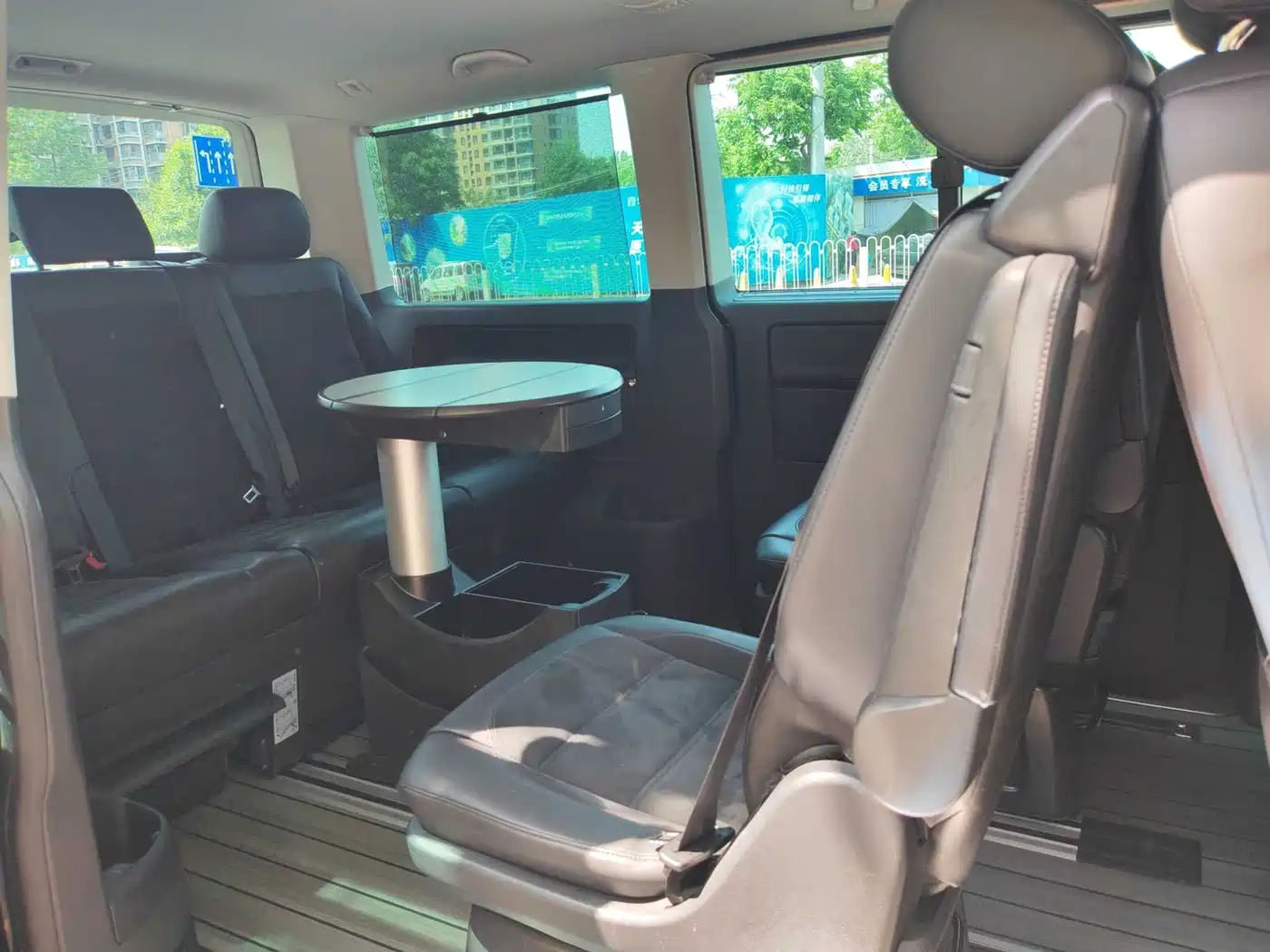 Volkswagen Multivan 2019 2.0TSI 4WD Premium 7-seater фото 6