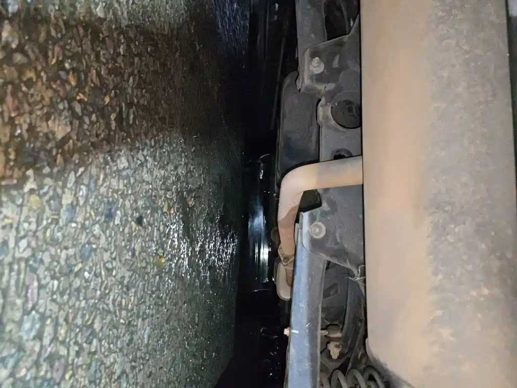 Фото 22 - Geely Atlas