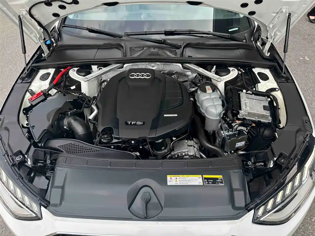 Audi A4L 2020 40 TFSI Luxury Elegance фото 8